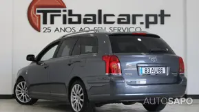Toyota Avensis de 2005