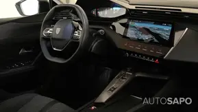Peugeot 408 1.2 PureTech Allure Pack EAT8 de 2024