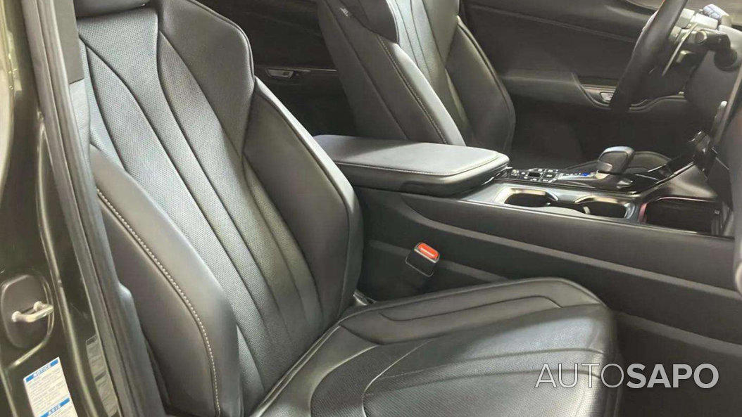 Lexus NX de 2022