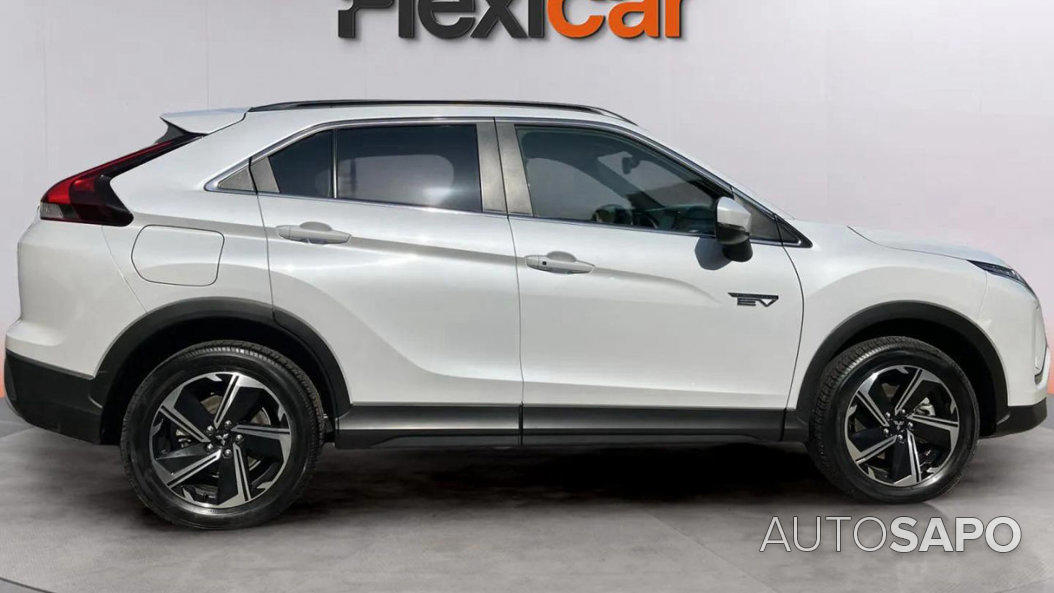 Mitsubishi Eclipse Cross 2.4 PHEV eMotion de 2024