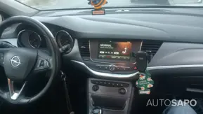 Opel Astra 1.6 CDTI Dynamic Sport de 2016