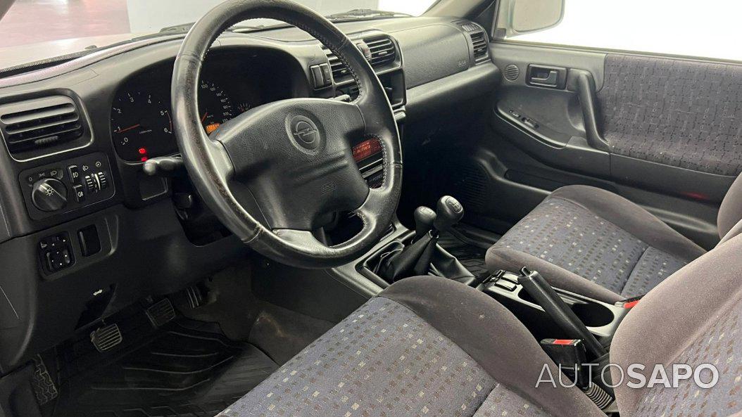Opel Frontera 2.2 DTi S. RS Pack RS de 2000