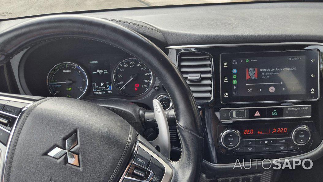 Mitsubishi Outlander 2.4 PHEV Instyle de 2020