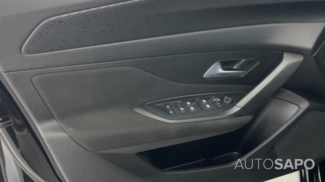 Peugeot 308 1.2 PureTech Active Pack de 2022