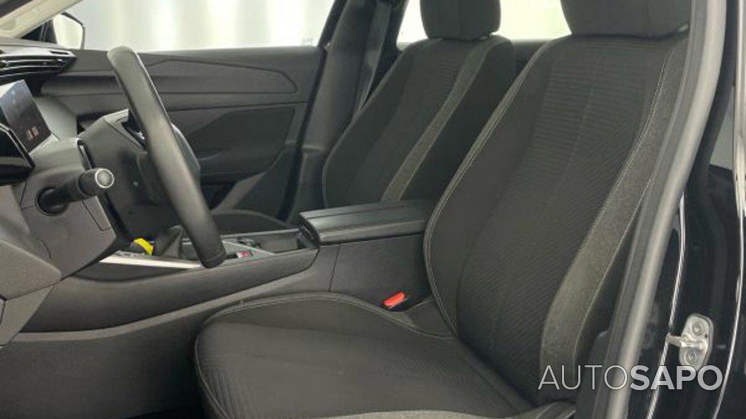 Peugeot 308 1.2 PureTech Active Pack de 2022