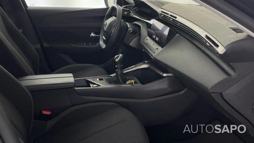 Peugeot 308 1.2 PureTech Active Pack de 2022