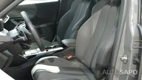Peugeot 2008 1.2 PureTech GT EAT8 de 2024