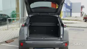 Peugeot 2008 1.2 PureTech GT EAT8 de 2024