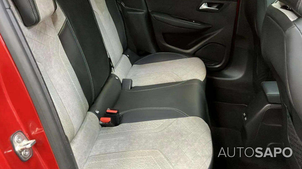 Peugeot E-208 de 2020
