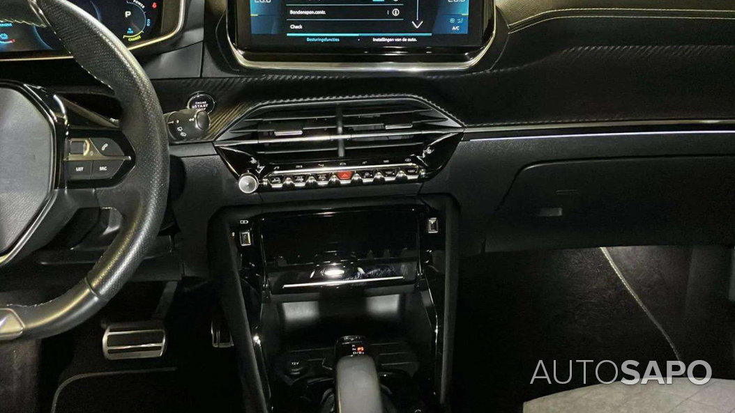 Peugeot E-208 de 2020
