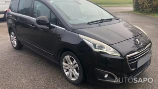 Peugeot 5008 1.6 e-HDi 7L Allure 2-Tronic de 2012