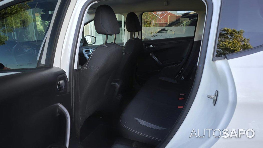 Peugeot 2008 1.2 PureTech Active de 2016