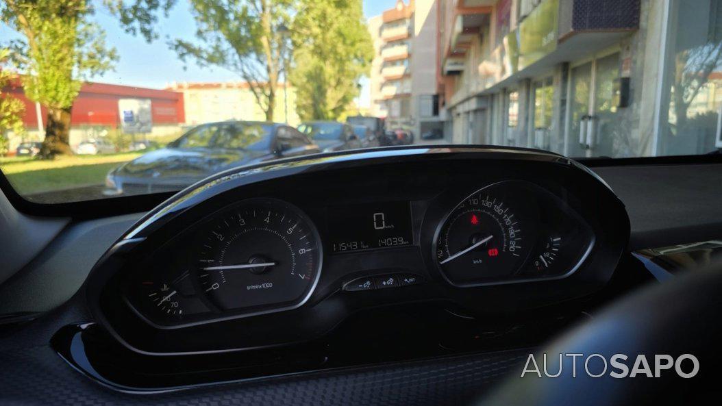 Peugeot 2008 1.2 PureTech Active de 2016