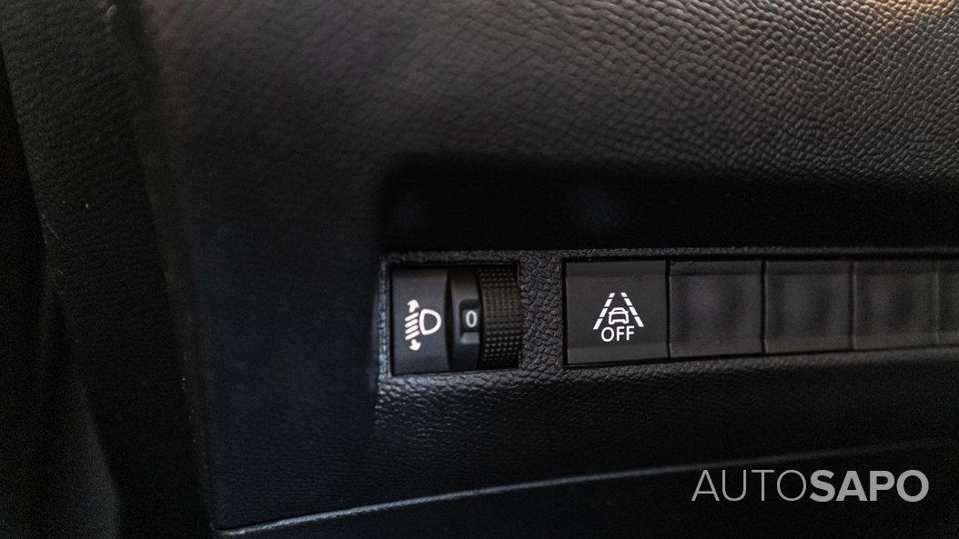 Peugeot 2008 1.2 PureTech Active de 2021