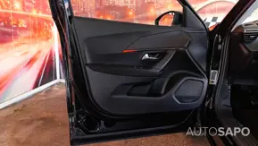 Peugeot 2008 1.2 PureTech Active de 2021