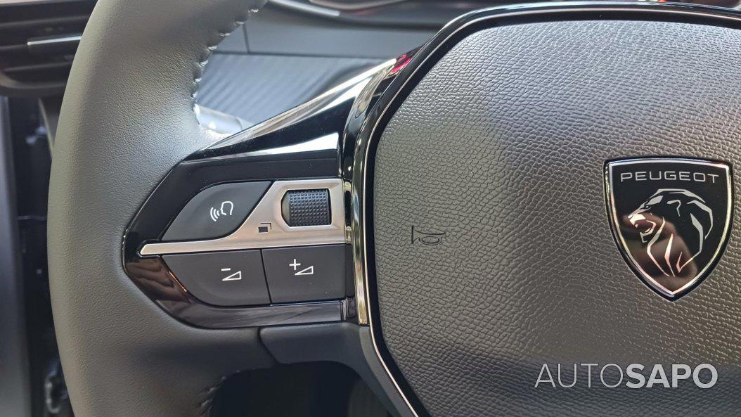 Peugeot 208 1.2 PureTech Style de 2025