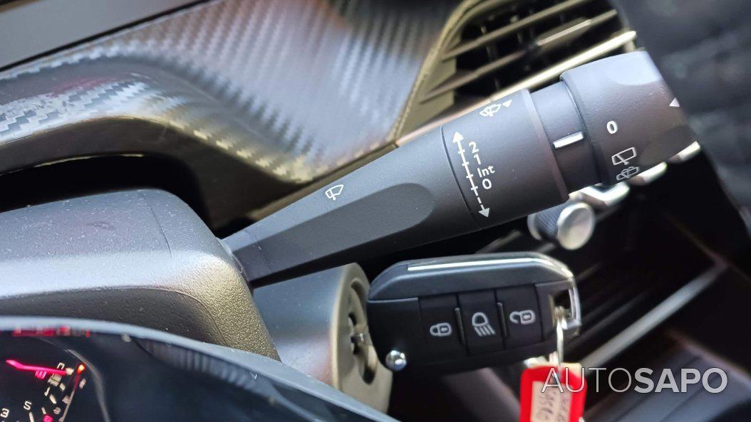 Peugeot 208 1.2 PureTech Style de 2025
