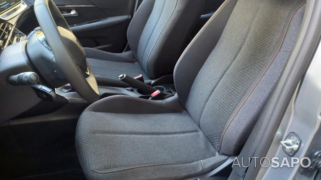 Peugeot 208 1.2 PureTech Style de 2025