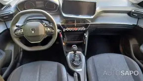 Peugeot 208 1.2 PureTech Style de 2025
