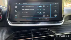 Peugeot 208 1.2 PureTech Style de 2025