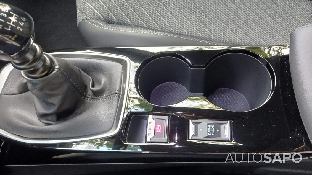 Peugeot 2008 1.2 PureTech Allure Pack de 2025