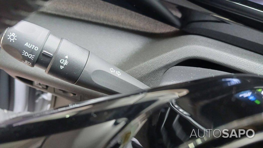 Peugeot 308 1.2 PureTech Allure Pack de 2025