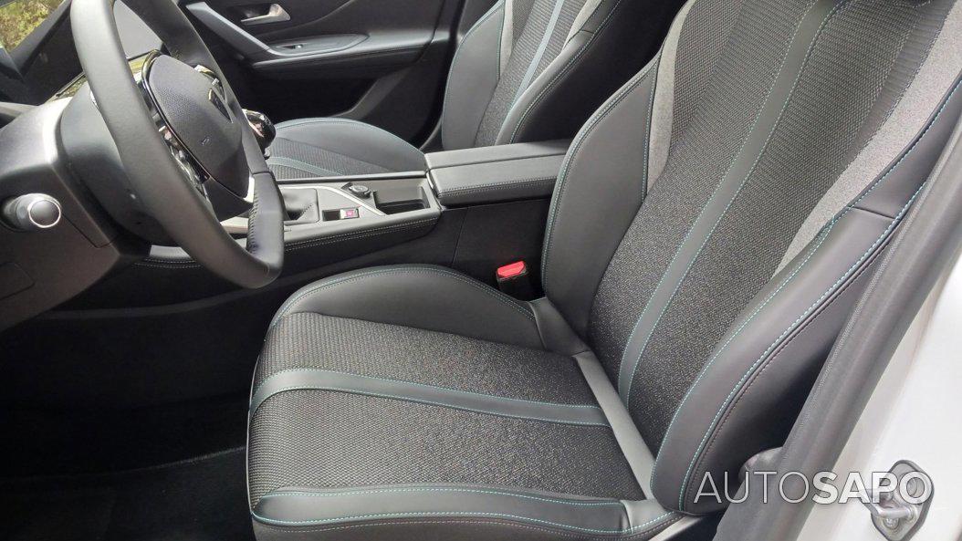 Peugeot 308 1.2 PureTech Allure Pack de 2025
