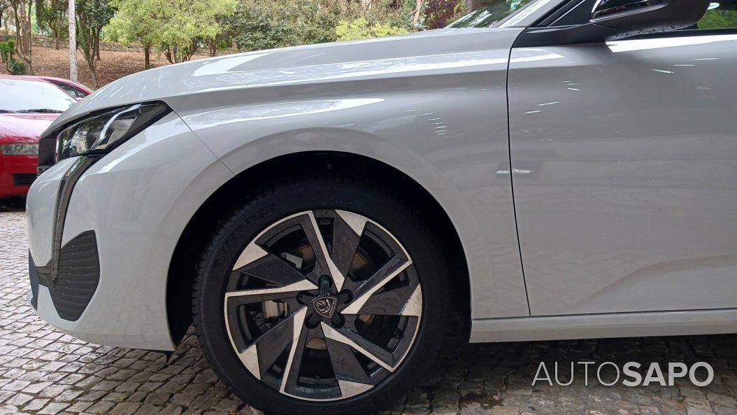 Peugeot 308 1.2 PureTech Allure Pack de 2025