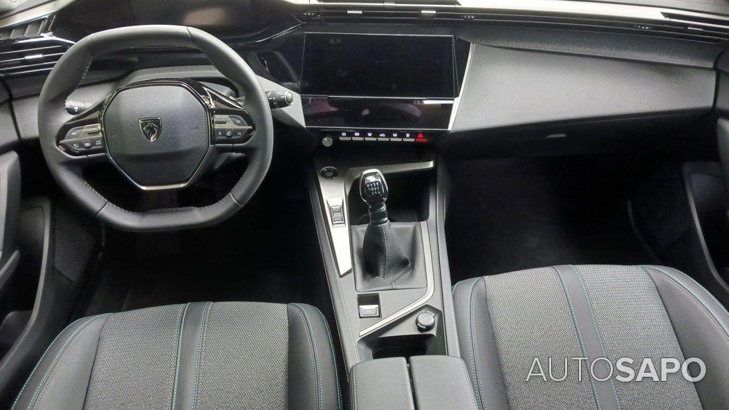 Peugeot 308 1.2 PureTech Allure Pack de 2025