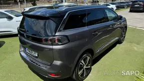 Peugeot 5008 de 2022