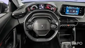 Peugeot 2008 1.2 PureTech Active de 2020