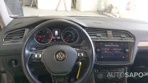Volkswagen Tiguan 2.0 TDI Confortline DSG de 2021