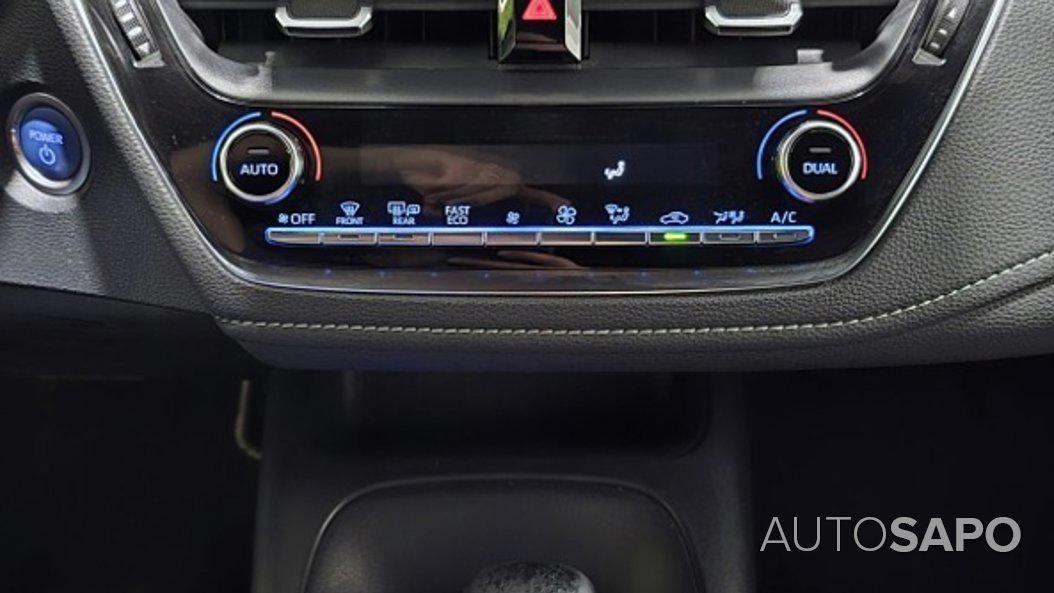 Toyota Corolla 1.8 Hybrid Comfort+P.Sport de 2020