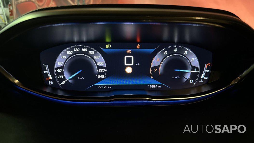 Peugeot 3008 1.2 PureTech Active Pack de 2021