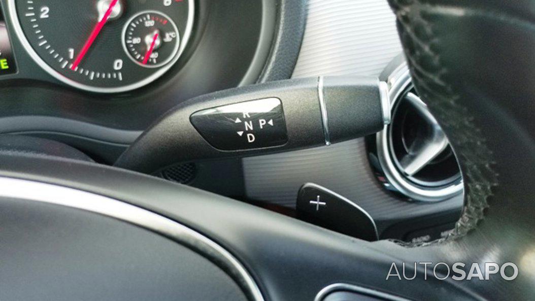 Mercedes-Benz Classe B 180 d Style Aut. de 2015