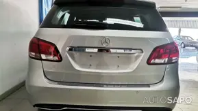 Mercedes-Benz Classe B 180 d Style Aut. de 2015