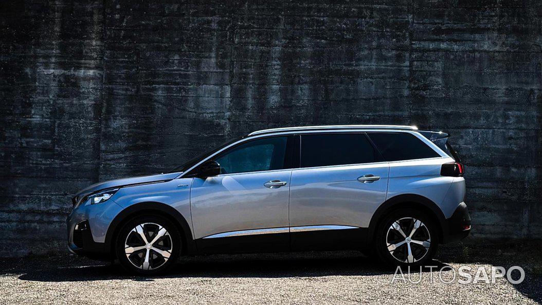 Peugeot 5008 1.2 PureTech GT Line EAT8 de 2019