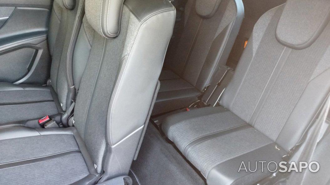 Peugeot 5008 1.2 PureTech GT Line EAT8 de 2019