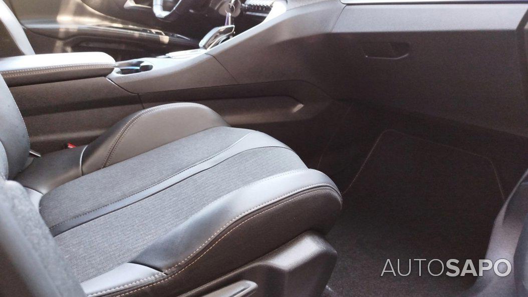Peugeot 5008 1.2 PureTech GT Line EAT8 de 2019