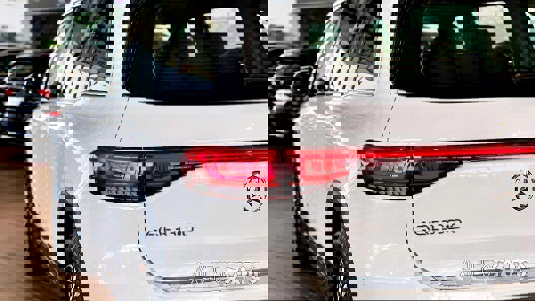 Mercedes-Benz EQB de 2024