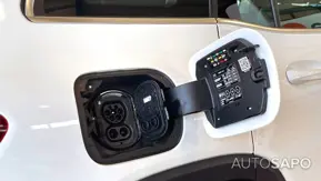 Mercedes-Benz EQB de 2024
