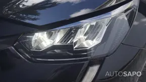 Peugeot 208 1.2 PureTech Allure de 2021