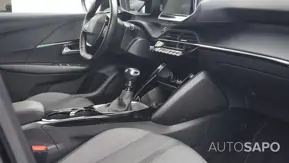 Peugeot 208 1.2 PureTech Allure de 2021