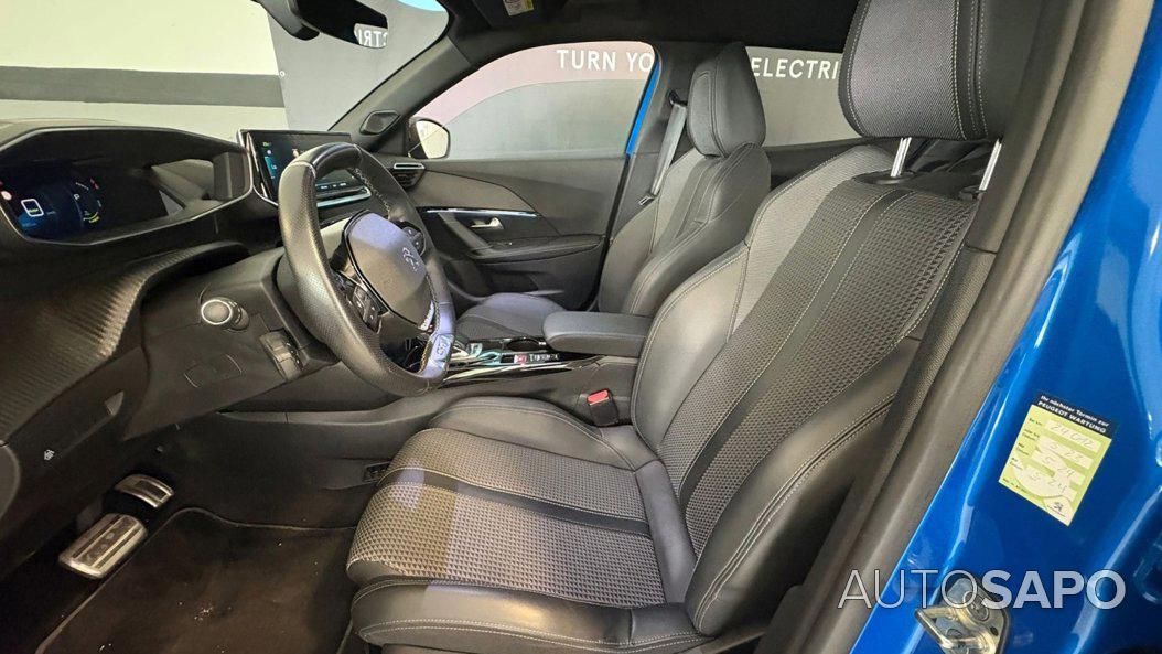 Peugeot e-2008 de 2021