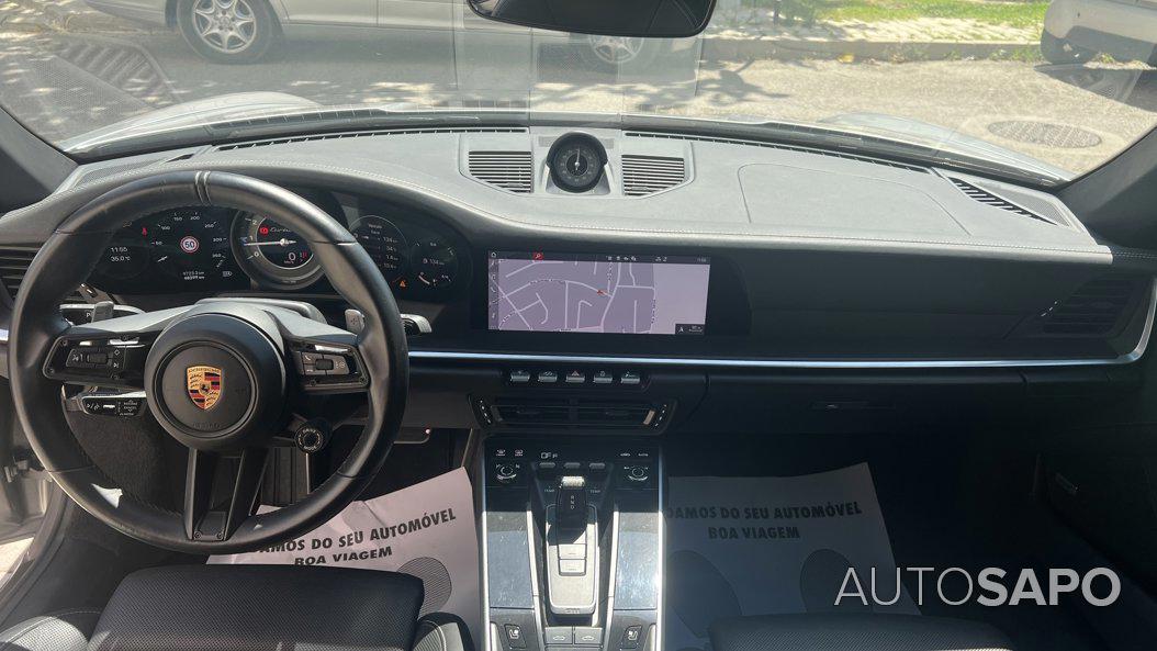 Porsche 911 Turbo S Cabriolet de 2020