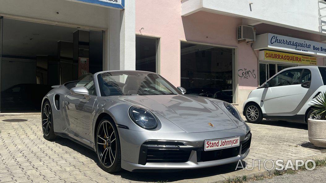 Porsche 911 Turbo S Cabriolet de 2020