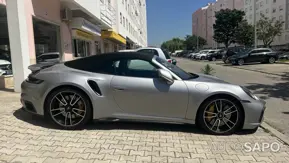 Porsche 911 Turbo S Cabriolet de 2020