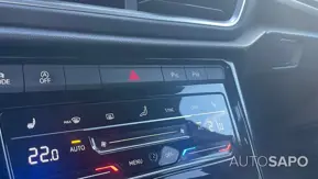 Volkswagen T-Roc 1.5 TSI R-Line DSG de 2024