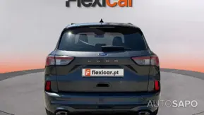 Ford Kuga 1.5 EcoBoost ST-Line de 2022
