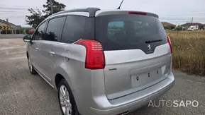 Peugeot 5008 de 2015